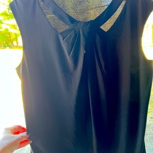 Beautiful blouse cut out in the front pretty design